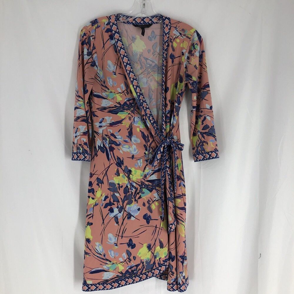 Ladies Designer Dresses, BCBG Maxazria Adele Wrapped Dress, Size Small. Floral
